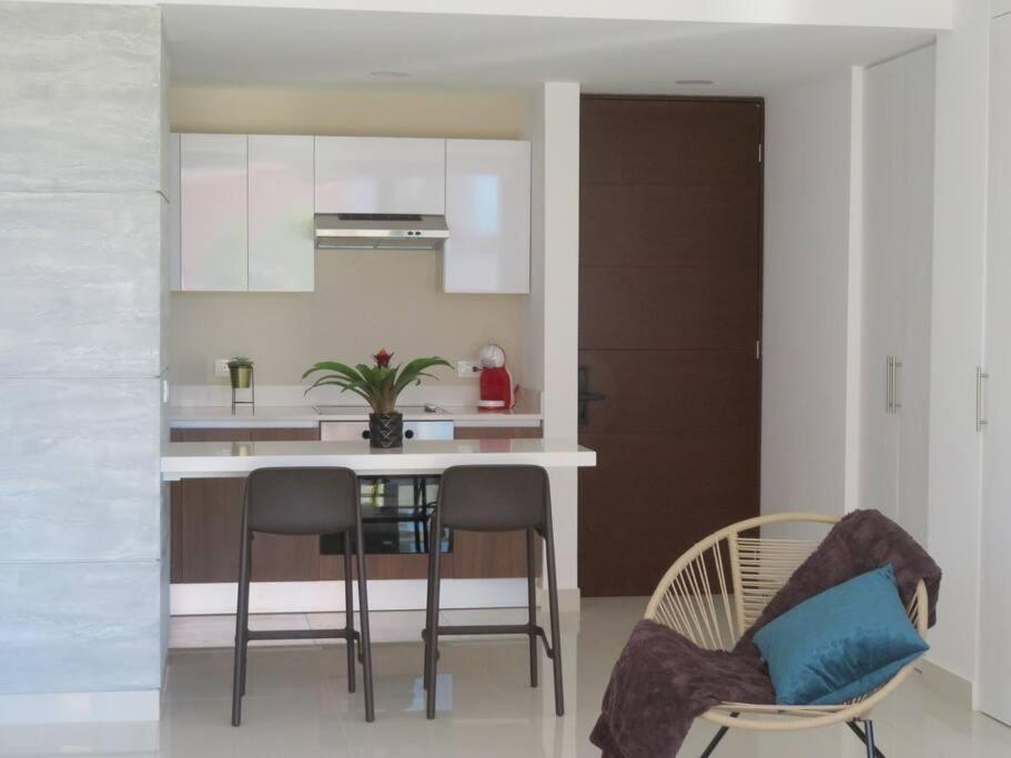 Elegant Apartment Well Located In The Hotel Zone Of カンクン エクステリア 写真